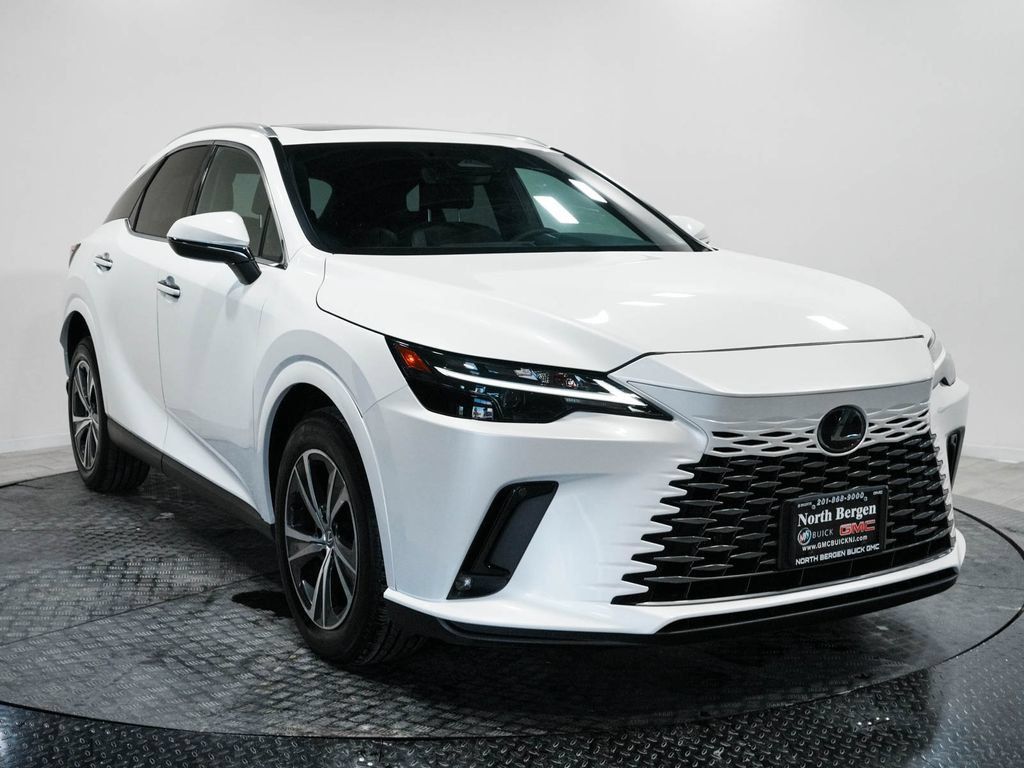 Used 2023 Lexus RX 350 Premium w/ Accessory Package AWD/4WD image 3