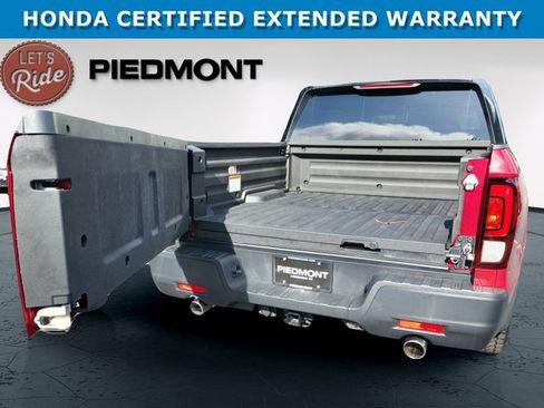 Certified 2024 Honda Ridgeline Sport+ image 15
