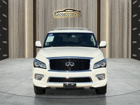 Used 2017 INFINITI QX80 4WD w/ Driver Assistance Package image 2