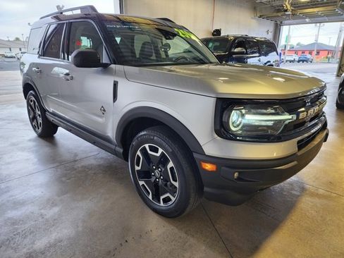 Used 2021 Ford Bronco Sport Outer Banks image 6