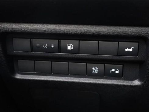 New 2026 Nissan Rogue SL AWD/4WD image 19