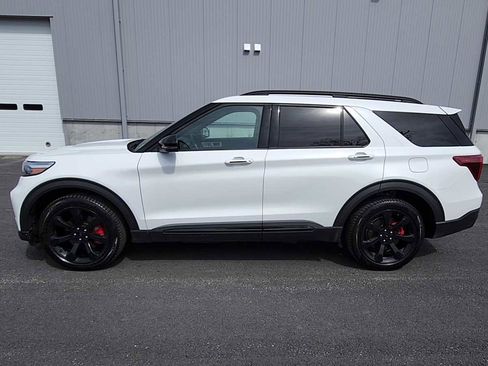 Used 2023 Ford Explorer ST w/ Equipment Group 401A image 5