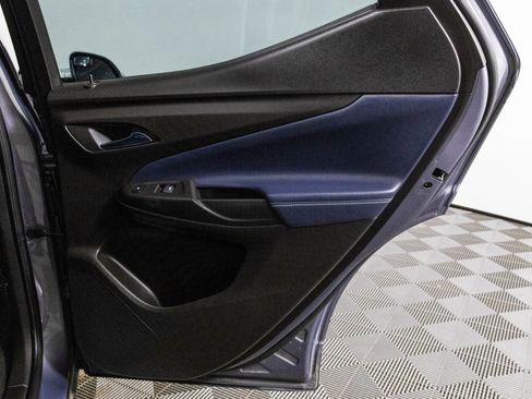 Used 2023 Chevrolet Bolt EUV Premier w/ Sun & Sound Package image 39