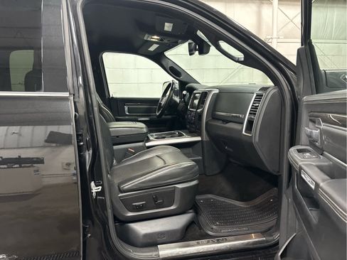 Used 2016 RAM 2500 Limited image 25