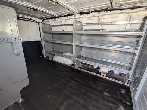 Used 2021 Chevrolet Express 2500 w/ Driver Convenience Package image 29