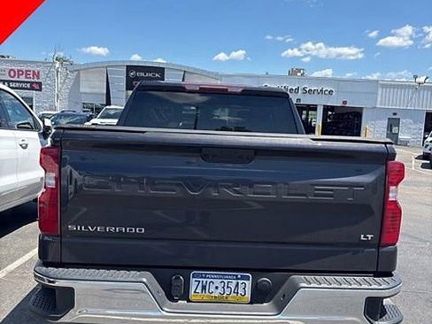 Used 2023 Chevrolet Silverado 1500 LT AWD/4WD image 9