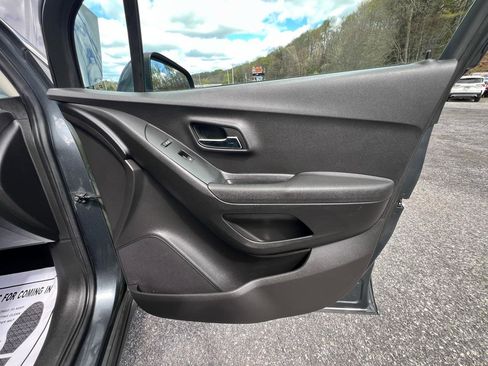 Used 2016 Chevrolet Trax LT w/ LPO, Protection Package image 25