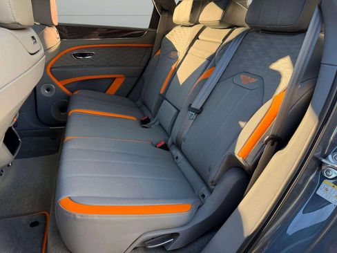 New 2026 Bentley Bentayga Speed AWD/4WD image 39