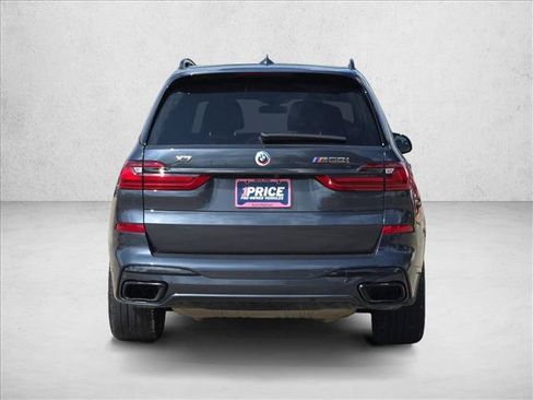 Used 2022 BMW X7 M50i AWD/4WD image 5