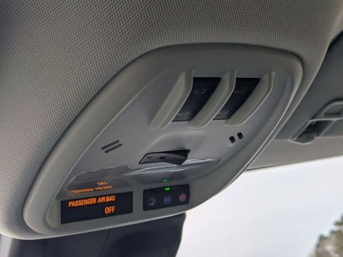 New 2026 Chevrolet Trax ACTIV w/ Sunroof Package image 22