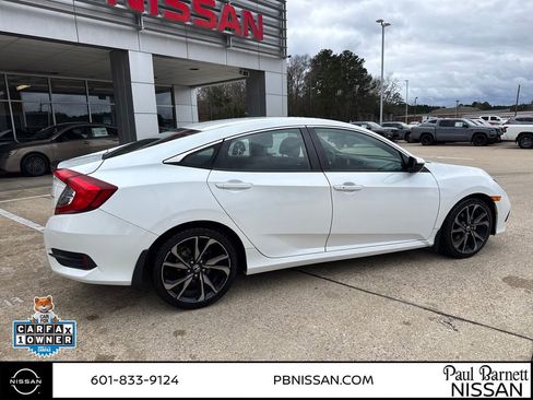 Used 2020 Honda Civic Sport image 6