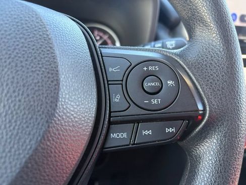 Certified 2024 Toyota RAV4 XLE AWD/4WD image 25