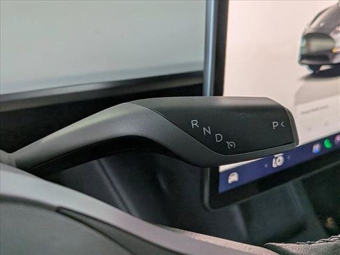 Used 2023 Tesla Model Y Long Range AWD/4WD image 13