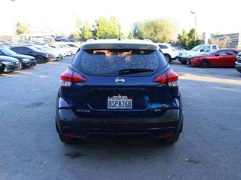 Used 2020 Nissan Kicks SR w/ SR Premium Package FWD image 6