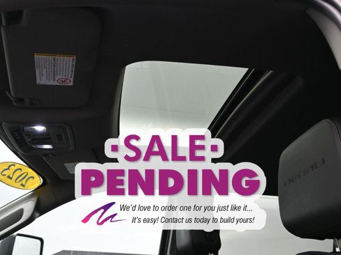 Used 2023 GMC Sierra 3500 Denali w/ Denali Ultimate Package image 26