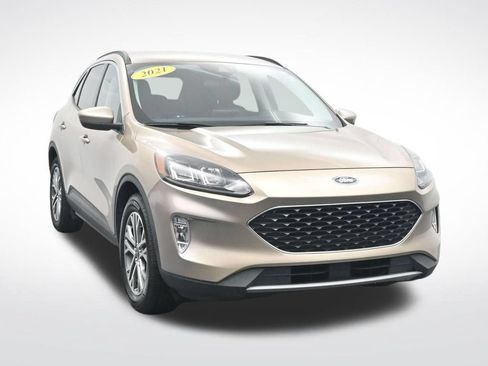 Certified 2021 Ford Escape SEL FWD image 3