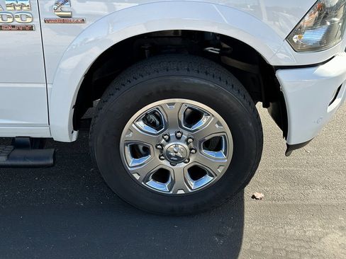 Used 2018 RAM 2500 Big Horn w/ Sport Appearance Group image 12