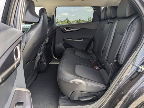 New 2025 Kia EV6 Light RWD image 16