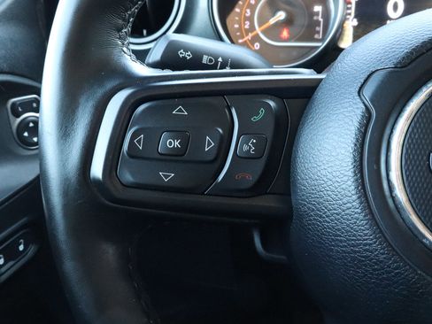 Used 2021 Jeep Wrangler Unlimited Sport AWD/4WD image 30