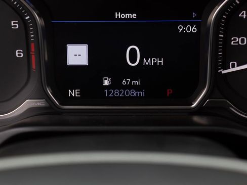 Used 2019 GMC Sierra 1500 AT4 w/ AT4 Premium Package image 31