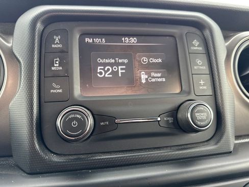 Certified 2021 Jeep Gladiator Sport image 23