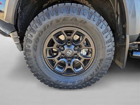 Used 2023 Toyota Tacoma SR5 image 21