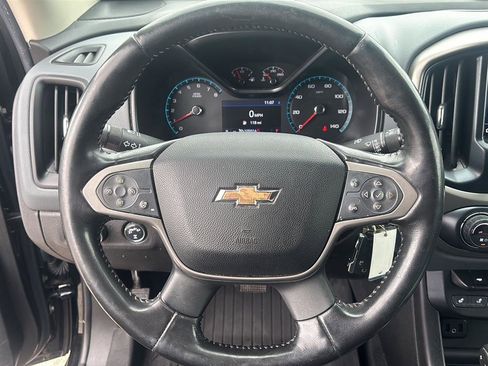 Used 2019 Chevrolet Colorado Z71 AWD/4WD image 8