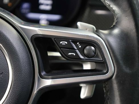 Used 2020 Porsche Macan AWD/4WD image 28