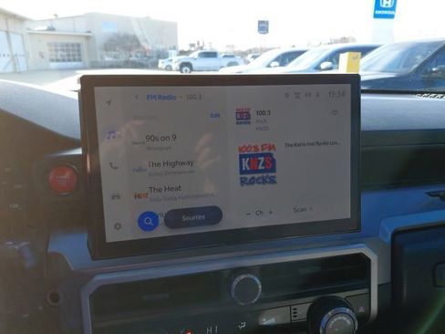 Used 2024 Toyota Tacoma TRD Off-Road image 16