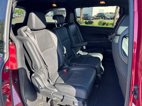 Used 2025 Honda Odyssey Sport-L image 11