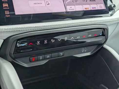 New 2026 Jeep Cherokee Laredo AWD/4WD image 21