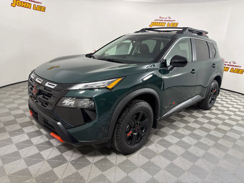 New 2026 Nissan Rogue SV AWD/4WD image 1
