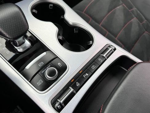 Used 2023 Kia Stinger GT2 image 20