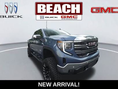 Used 2024 GMC Sierra 1500 SLT w/ SLT Premium Plus Package