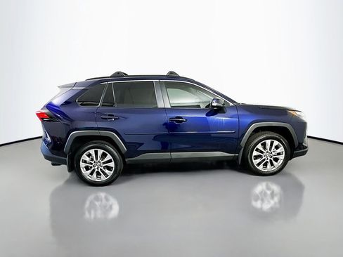 Used 2025 Toyota RAV4 XLE Premium FWD image 4