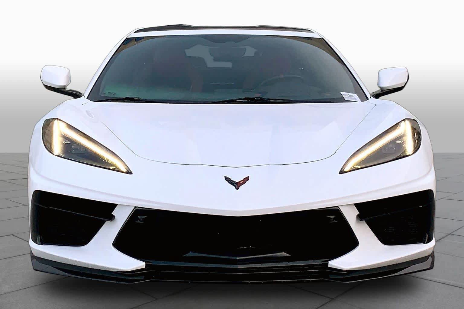 Used 2021 Chevrolet Corvette Stingray Preferred Cpe w/ Engine Appearance Package RWD image 7
