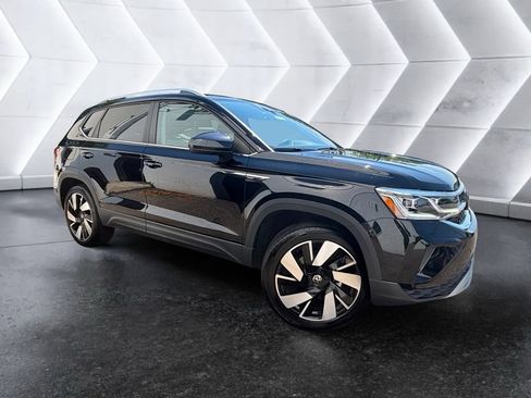 Used 2024 Volkswagen Taos SEL AWD/4WD image 5