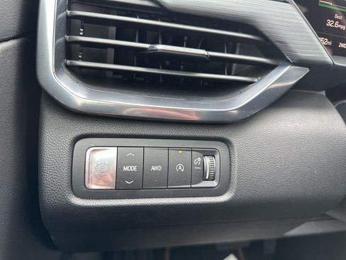 Used 2024 GMC Acadia AT4 w/ Super Cruise Package image 21