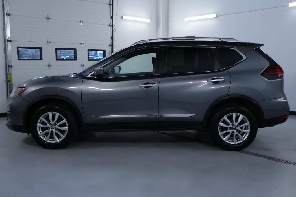 Used 2019 Nissan Rogue SV AWD/4WD image 4
