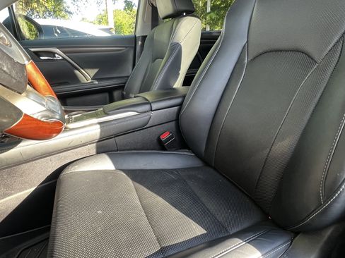 Used 2021 Lexus RX 350 FWD w/ Premium Package image 17