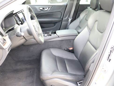 Used 2024 Volvo S60 T8 Plus w/ Climate Package image 33