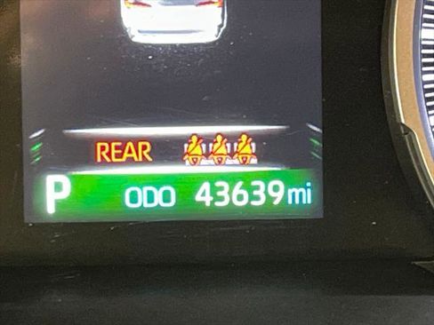 Certified 2021 Toyota RAV4 XLE AWD/4WD image 21