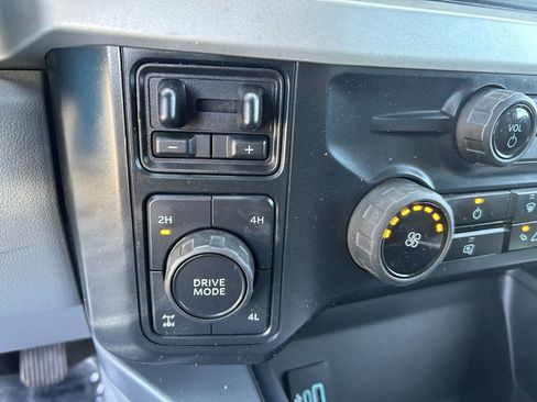 Used 2023 Ford F250 XLT w/ FX4 Off-Road Package image 8