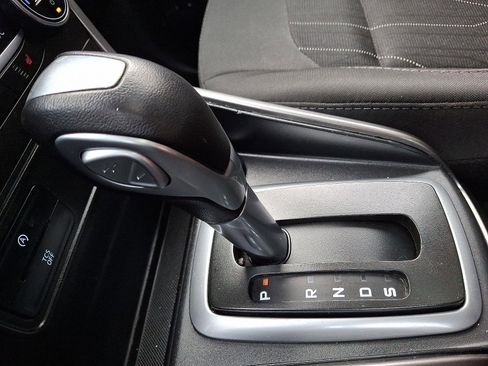 Used 2022 Ford EcoSport SE w/ SE Convenience Package image 16