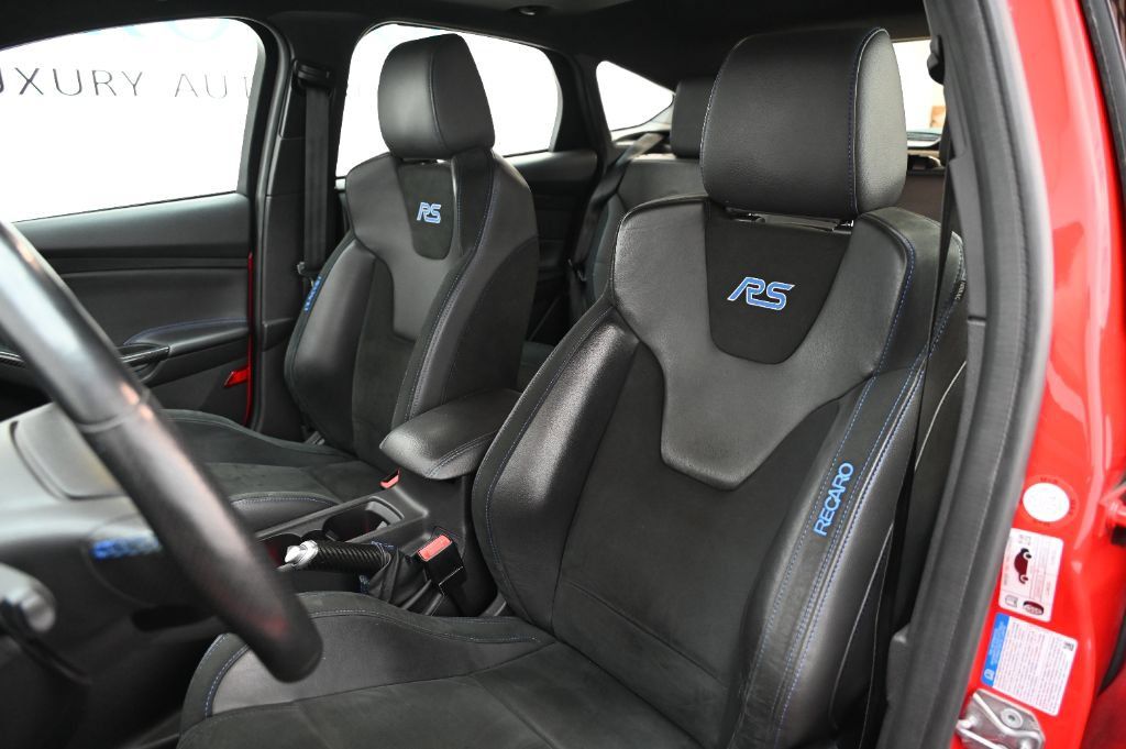 Used 2018 Ford Focus RS AWD/4WD image 22