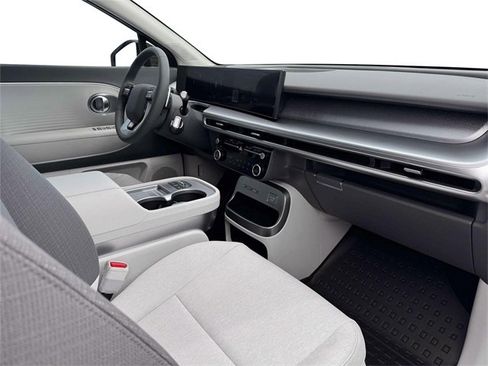 New 2026 Hyundai Ioniq 9 S image 15