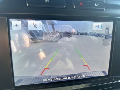 Used 2023 Ford F150 XLT image 15