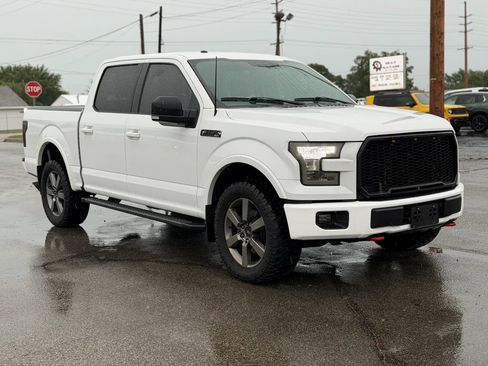 Used 2015 Ford F150 XLT w/ Equipment Group 302A Luxury AWD/4WD image 3