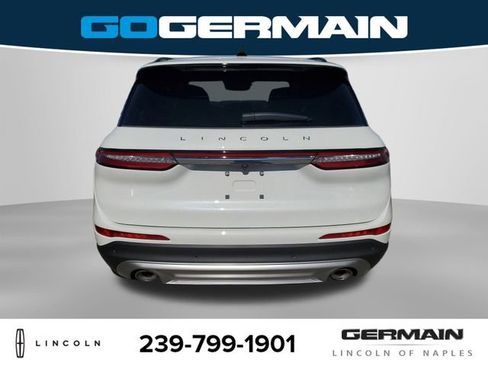 New 2026 Lincoln Corsair Premiere image 9