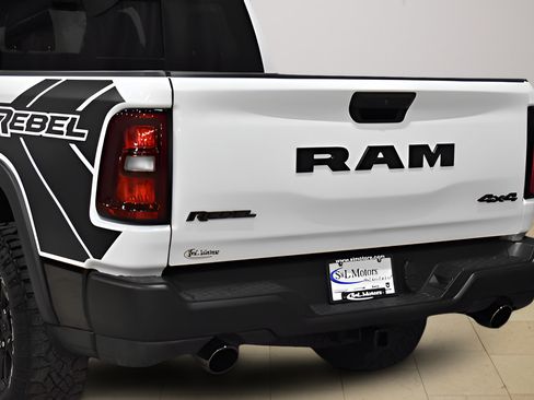 Used 2025 RAM 1500 Rebel AWD/4WD image 33
